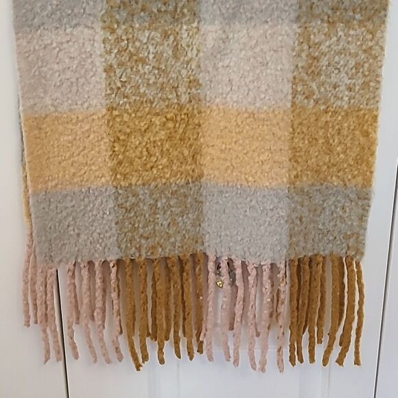 MADEWELL Brushed Blanket Scarf Frosted Sage Multi - Picture 7 of 10